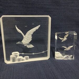 Bundle 2 Vintage Seagull Etched Acrylic Art SunCatchers Paperweight Decor
